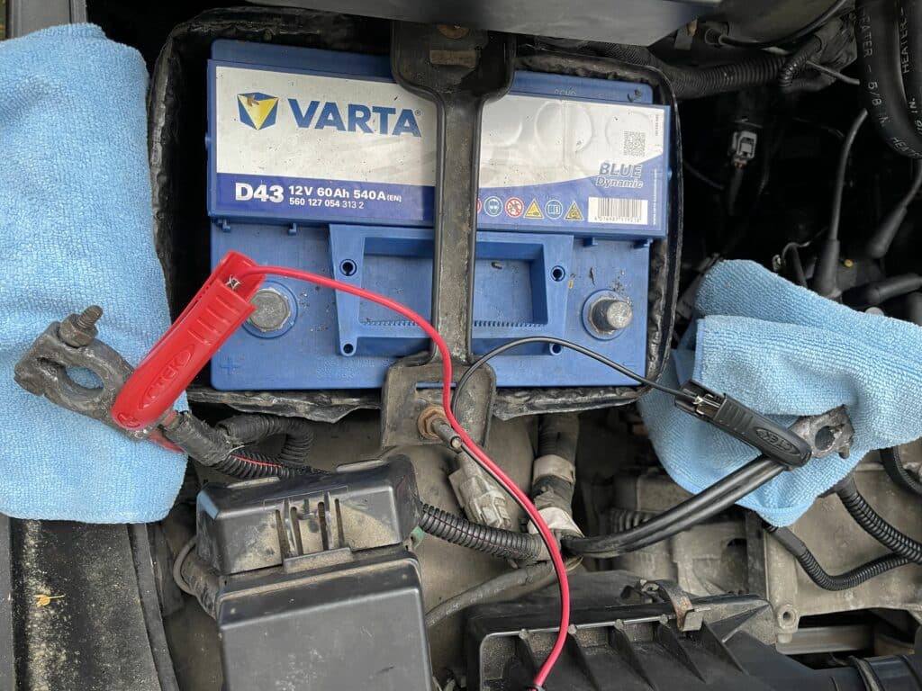 how to disconnect a car battery